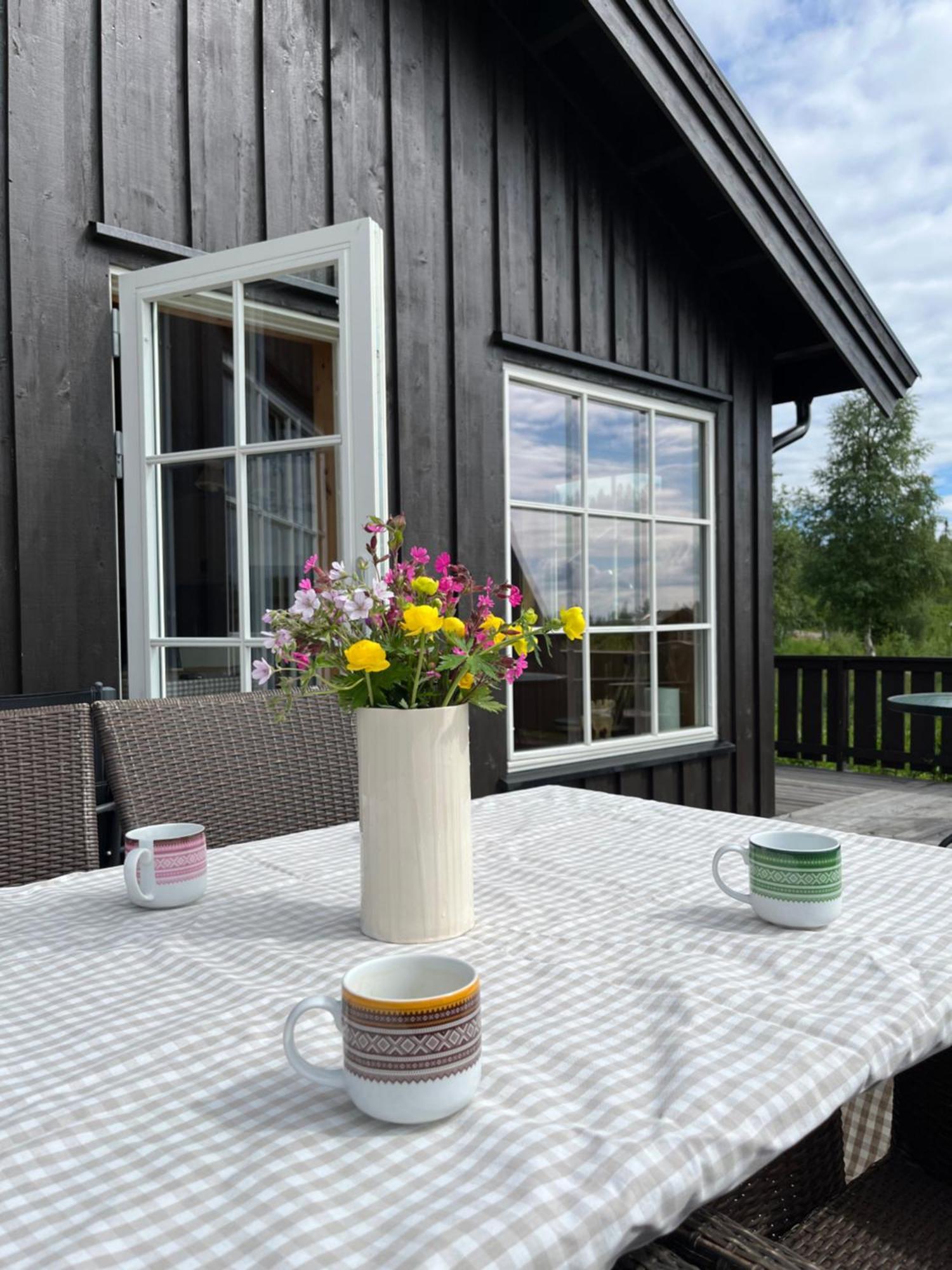 Koselig Hytte - Trysilfjellet Naert Til Sykkel- Og Turstier - 4 Soverom, 2 Bad, Badstue, Fiber Bredband Og Elbillader Buitenkant foto